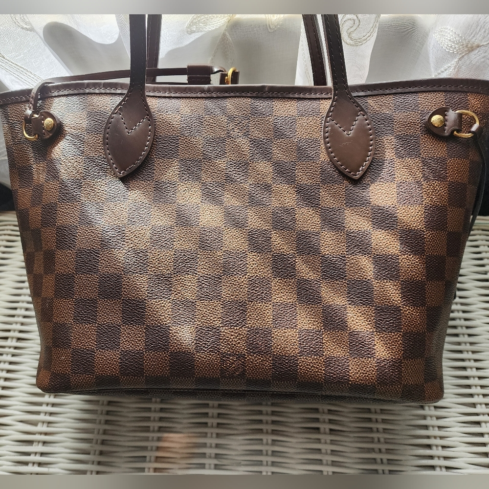 Louis Vuitton Neverfull PM ebene